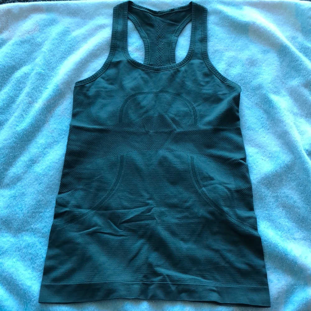 Lululemon moss green tank top